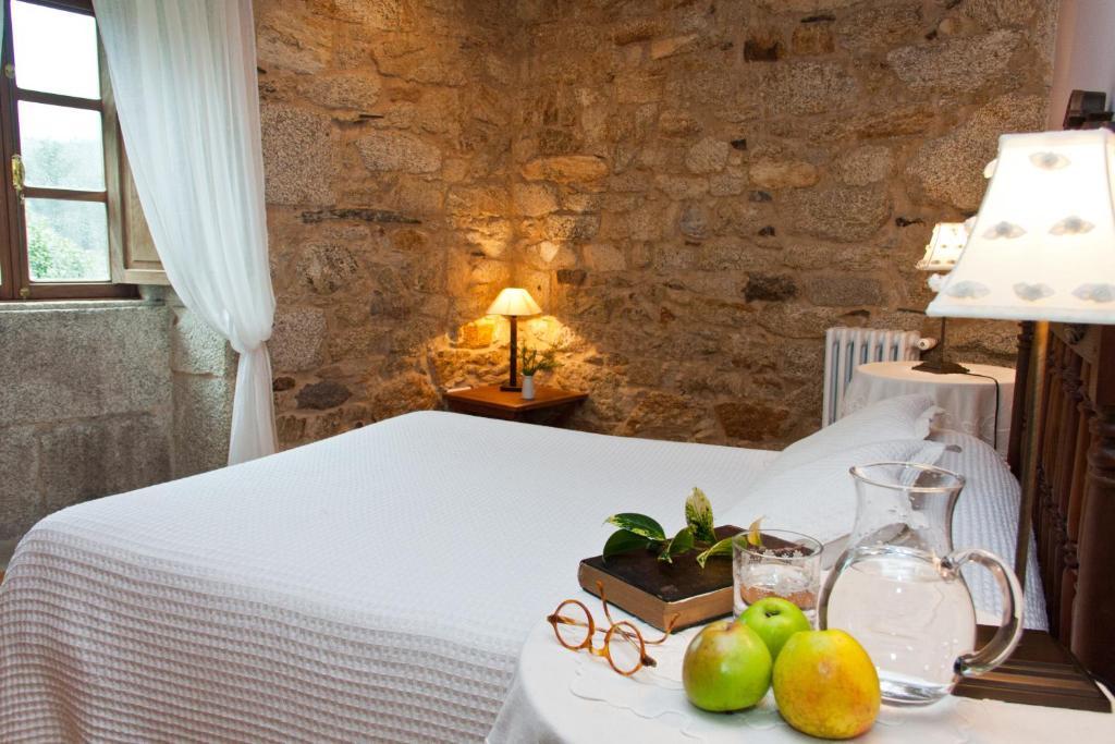 Casa Rural Grana Da Acea Monfero Oda fotoğraf